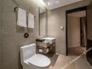 home inn plus lijiang old town