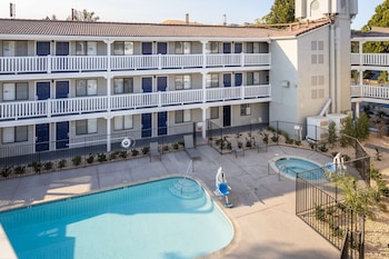 surestay hotel by best western fairfield napa valley