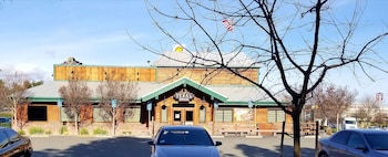 surestay hotel by best western fairfield napa valley