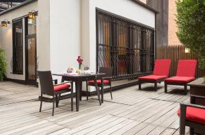 fitzpatrick grand central