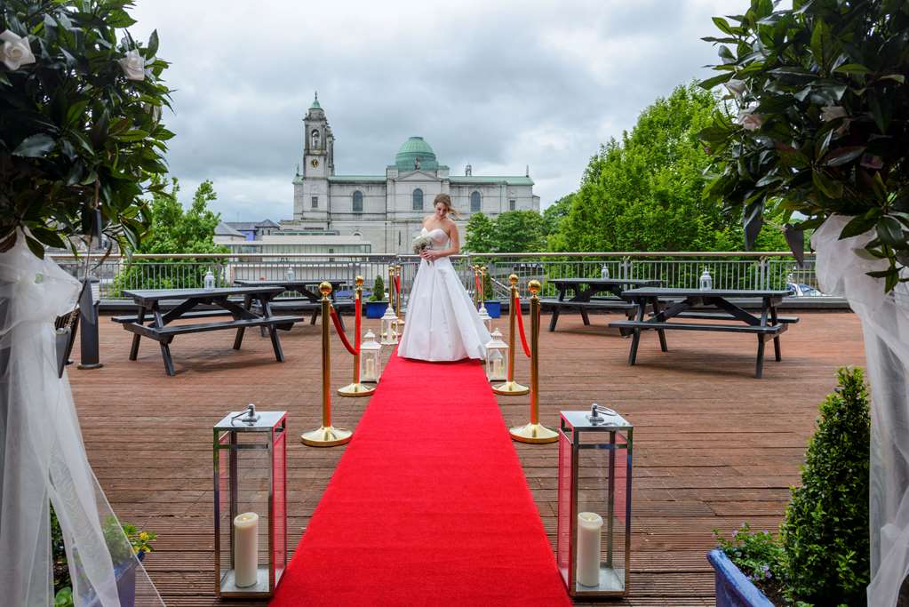 radisson blu hotel athlone