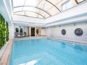 Hotel Nice Riviera,Nice>>French Riviera,4 star