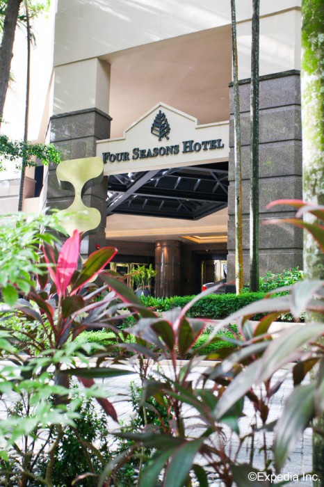 four seasons hotel singapore