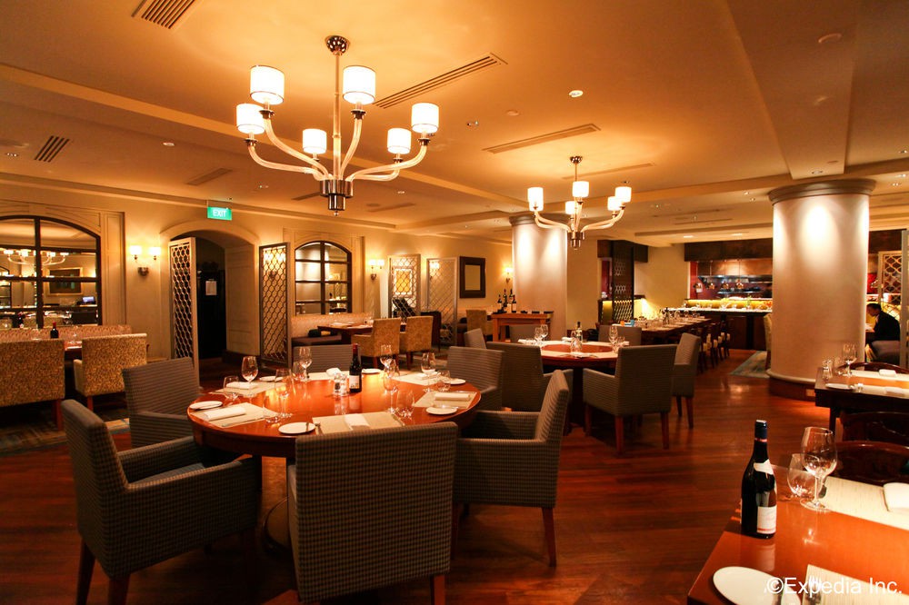 four seasons hotel singapore