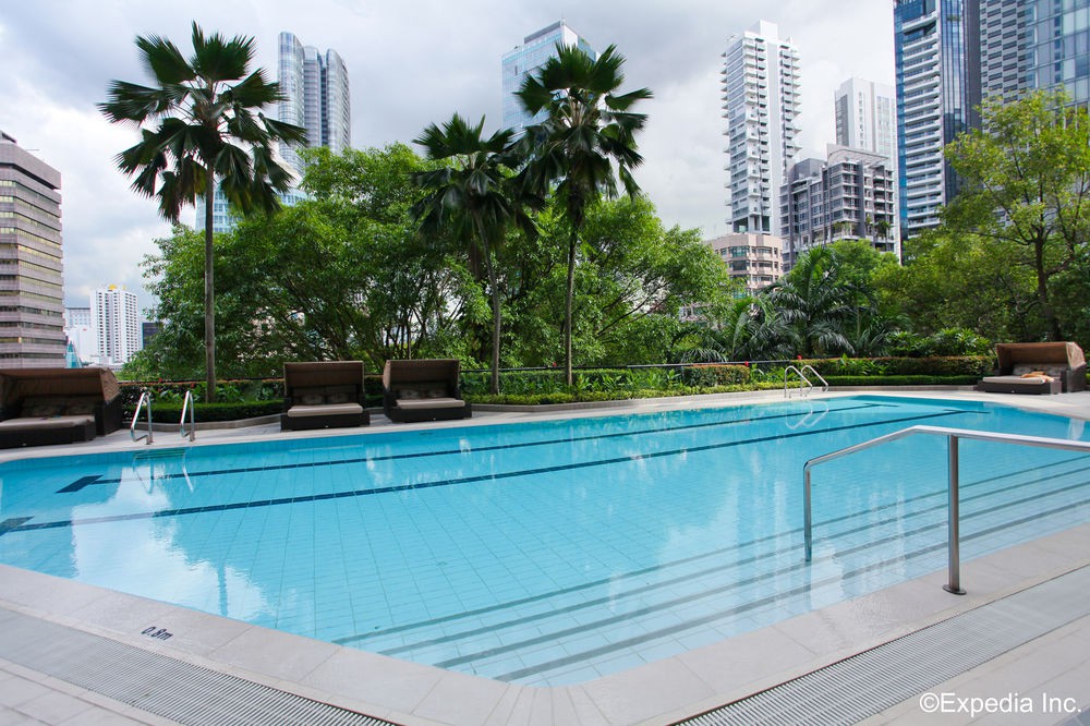 four seasons hotel singapore