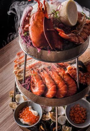 four seasons hotel singapore