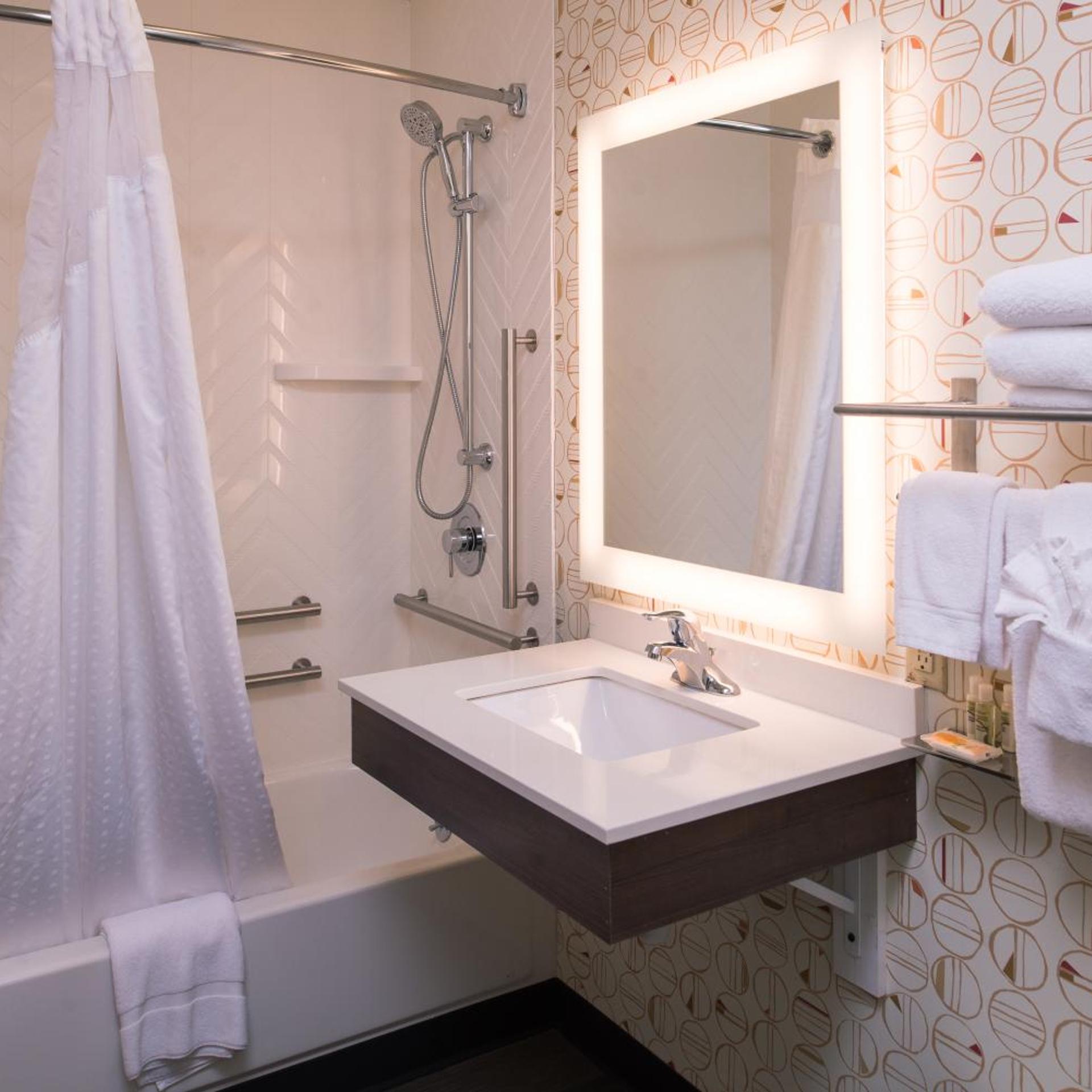 holiday inn auburn finger lakes region by ihg