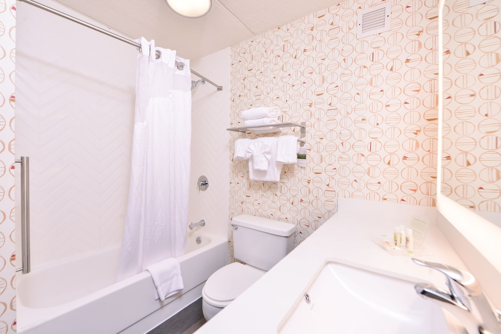 holiday inn auburn finger lakes region by ihg