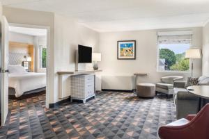 holiday inn auburn finger lakes region by ihg