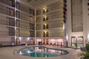 Holiday Inn Auburn-Finger Lakes Region By Ihg,Cayuga>>Auburn,3 star