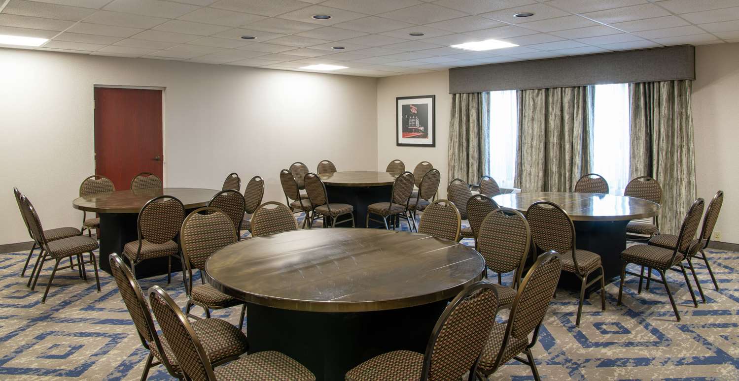 hampton inn cleveland solon