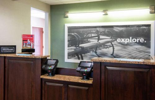 hampton inn cleveland solon