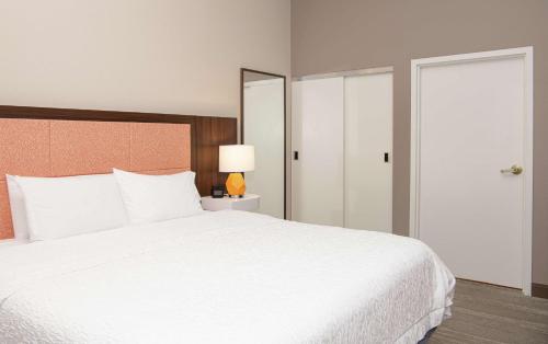 hampton inn cleveland solon