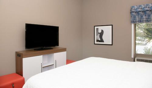hampton inn cleveland solon
