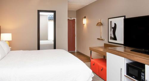 hampton inn cleveland solon