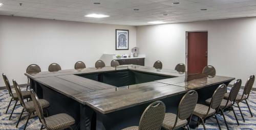hampton inn cleveland solon