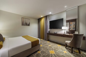 garden millennium hotel abha