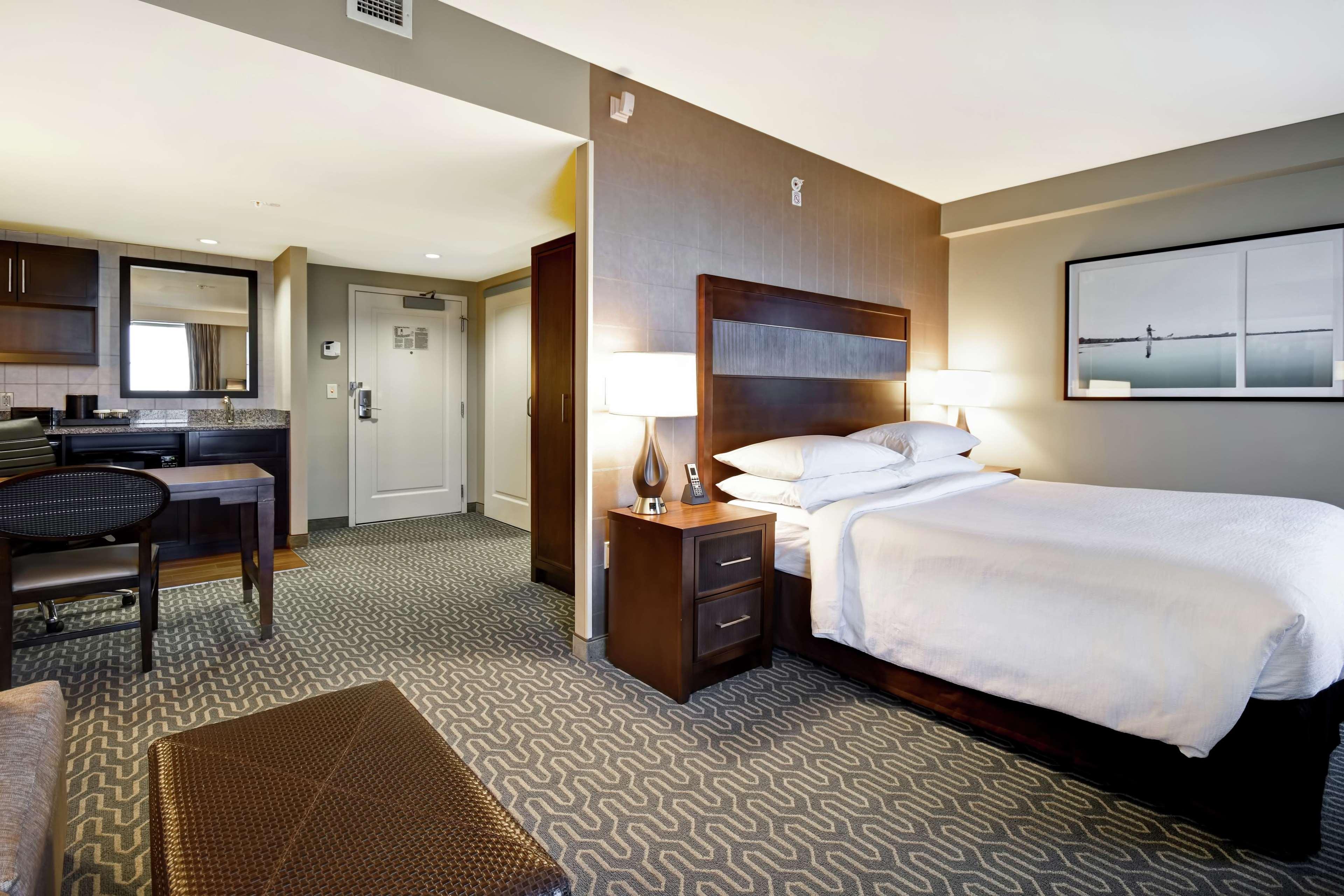 embassy suites springfield
