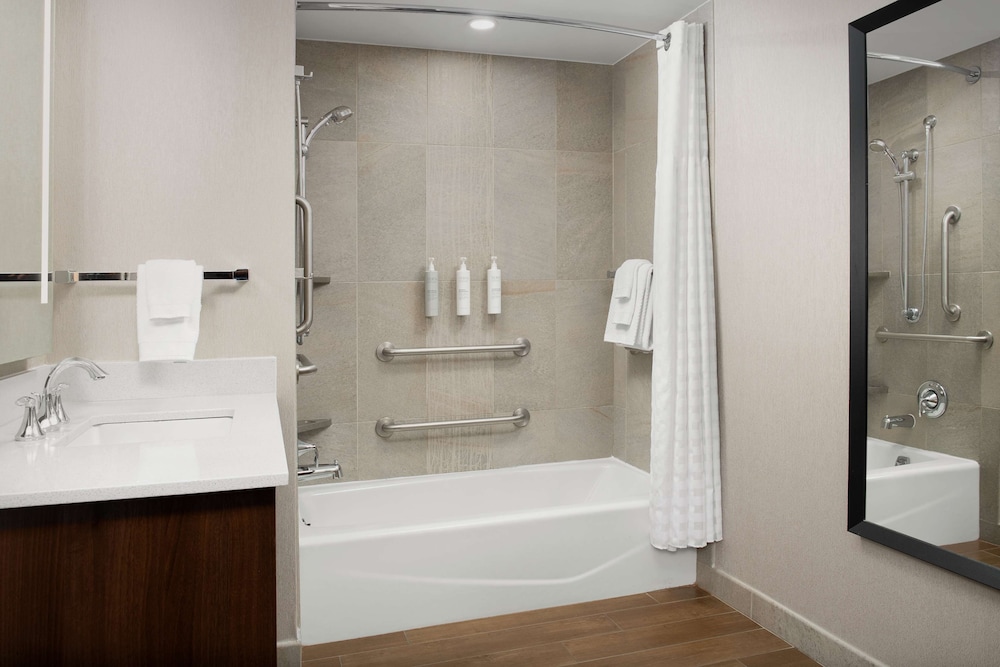 embassy suites springfield