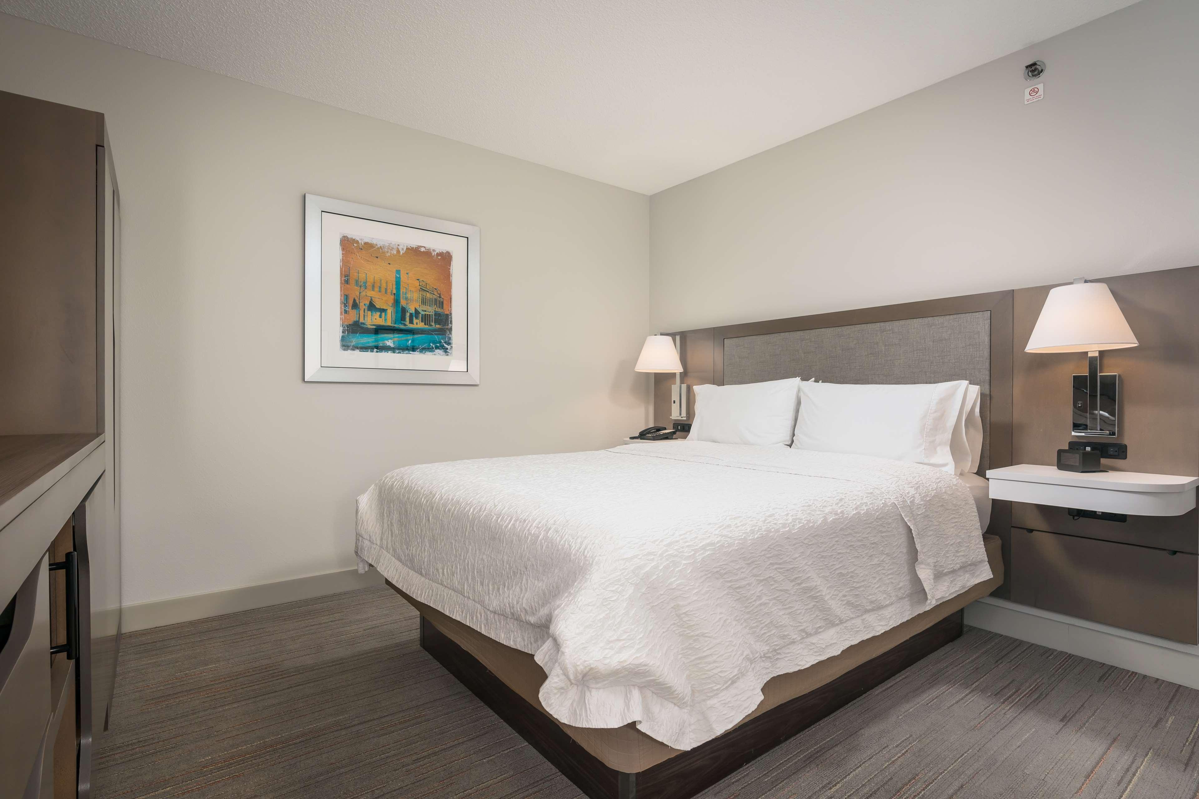 hampton inn by hilton springfield