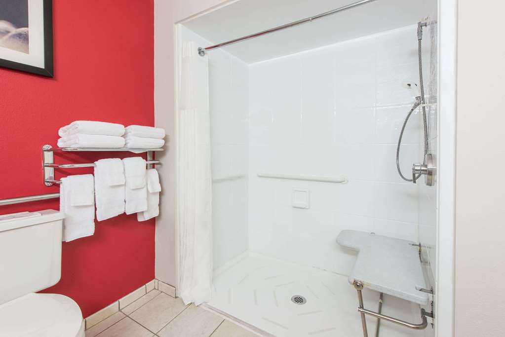 ramada by wyndham springfield north