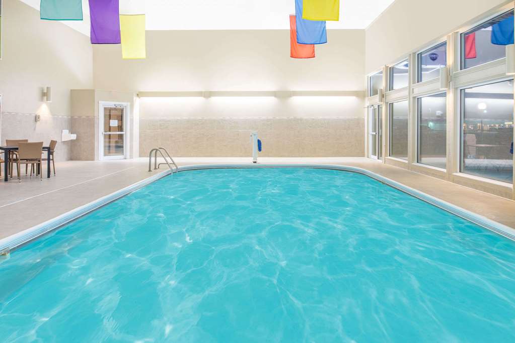 ramada by wyndham springfield north