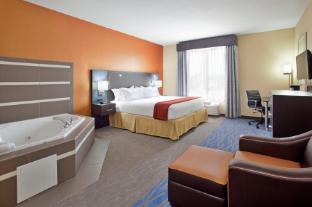 holiday inn express and suites st louis airport by ihg
