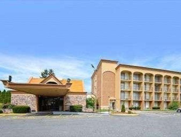howard johnson by wyndham clifton nj