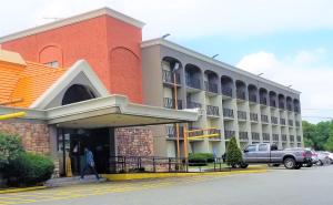 howard johnson by wyndham clifton nj