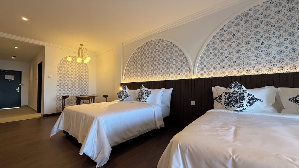 lisbon hotel limkokwing melaka campus