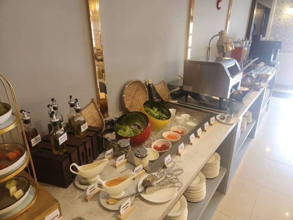 lisbon hotel limkokwing melaka campus