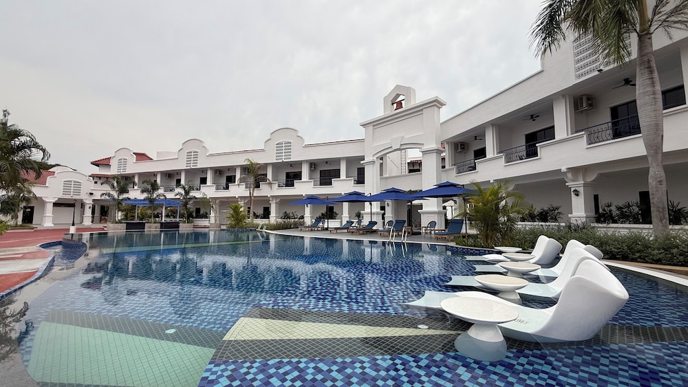 lisbon hotel limkokwing melaka campus