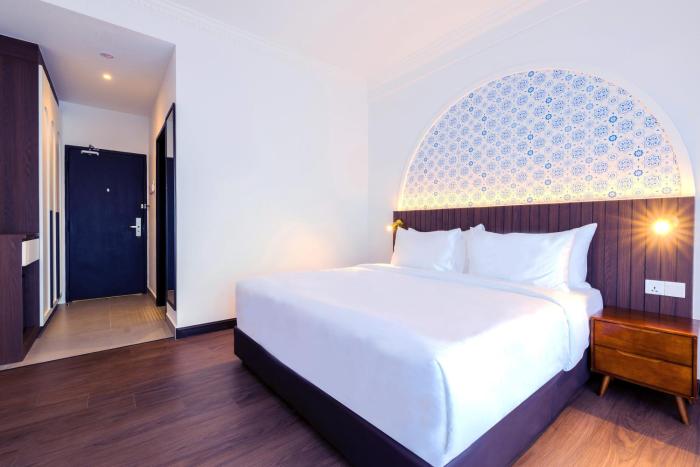lisbon hotel limkokwing melaka campus