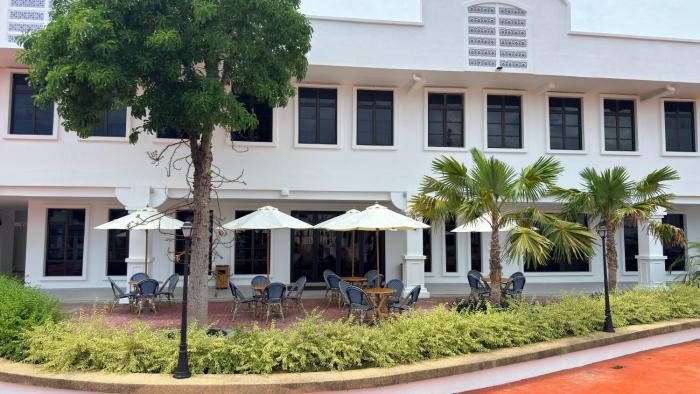 lisbon hotel limkokwing melaka campus
