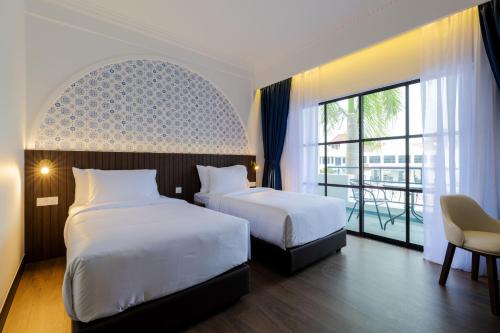 lisbon hotel limkokwing melaka campus