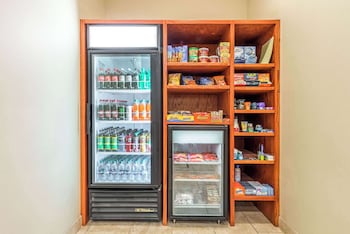Ramada By Wyndham College Station,Bryan>>Brazos,3 star