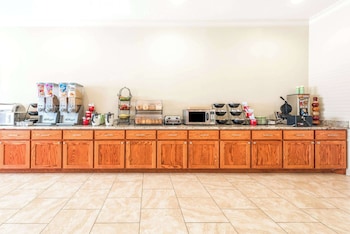 Ramada By Wyndham College Station,Bryan>>Brazos,3 star
