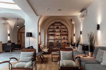 The Salt Townhouse,,5 star