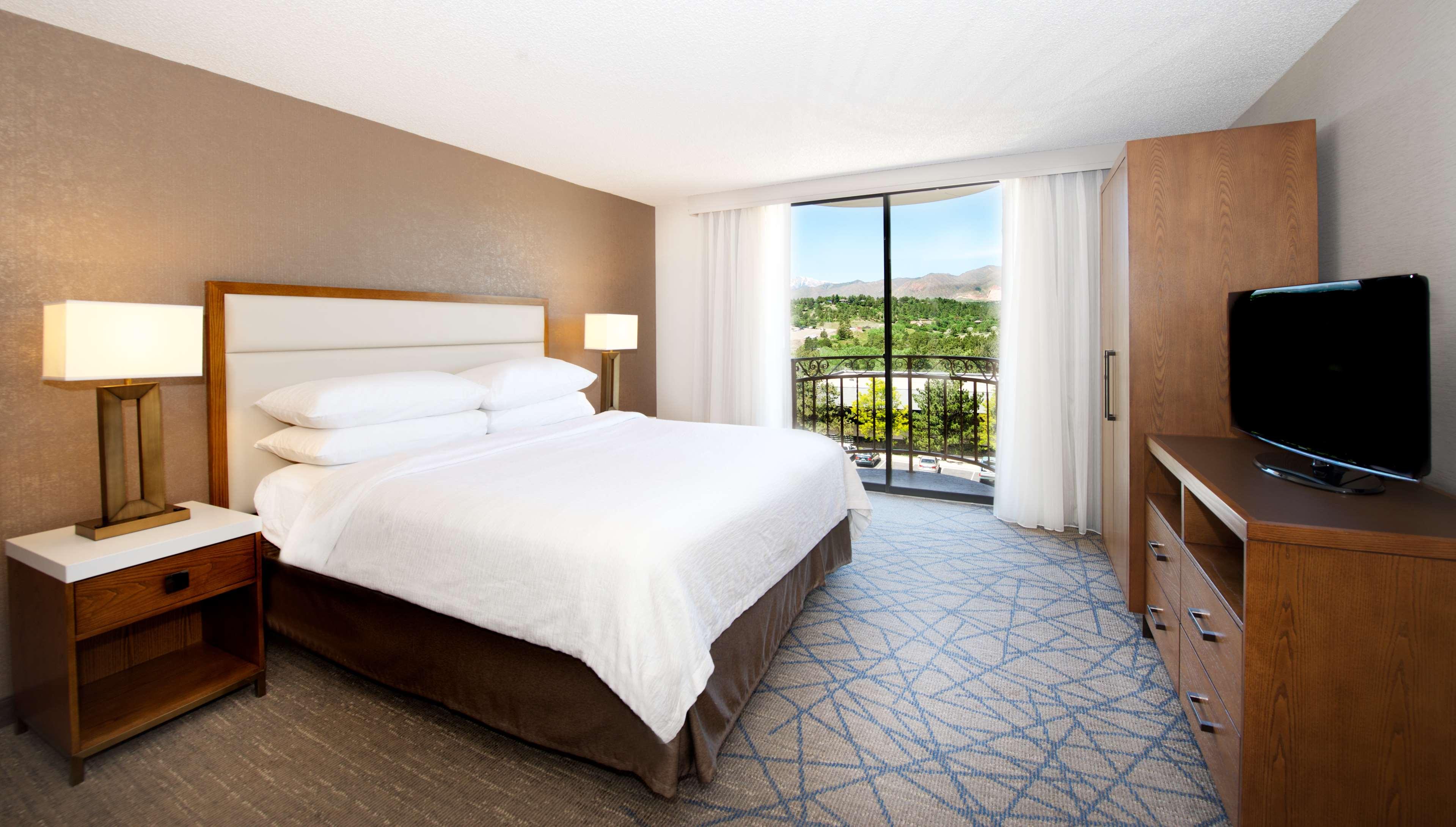 embassy suites by hilton colorado springs