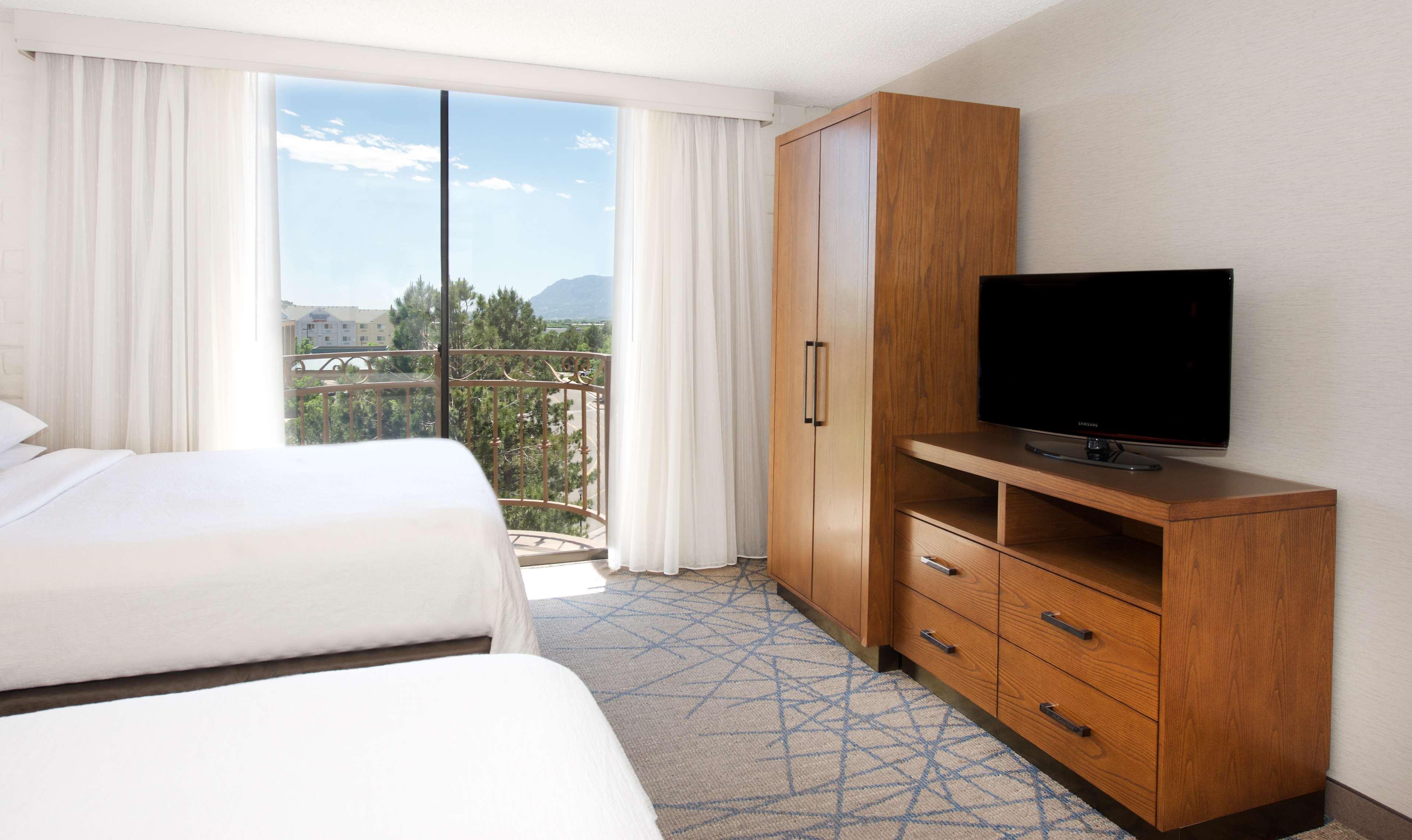 embassy suites by hilton colorado springs