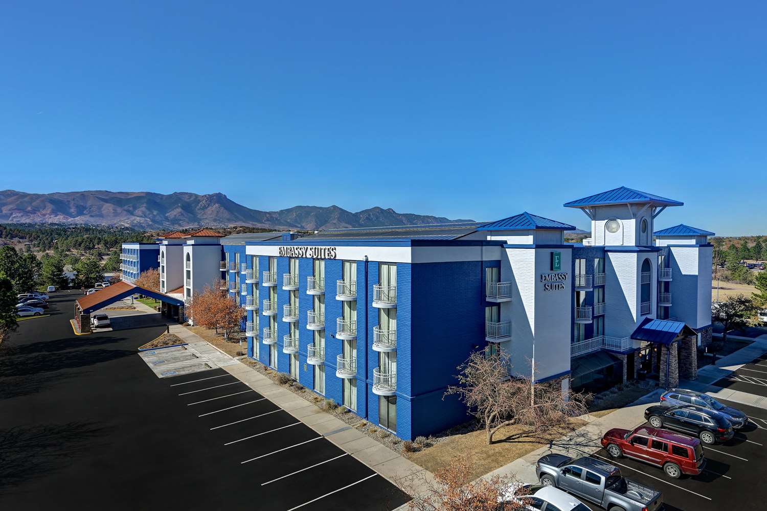 embassy suites by hilton colorado springs