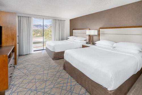 embassy suites by hilton colorado springs