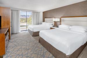 embassy suites by hilton colorado springs