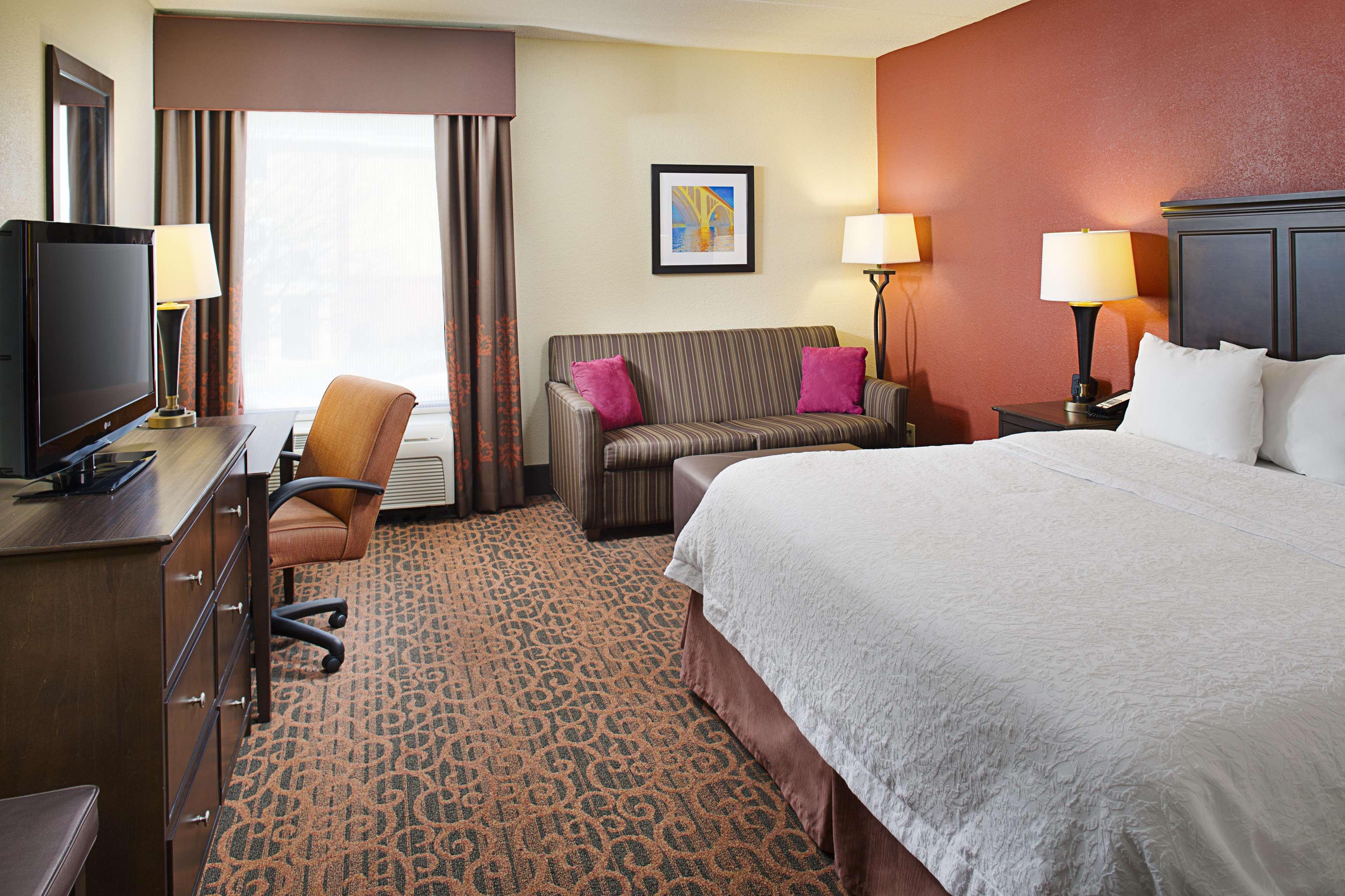 hampton inn columbia