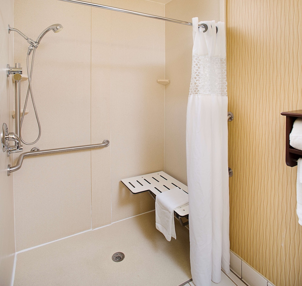 hampton inn columbia