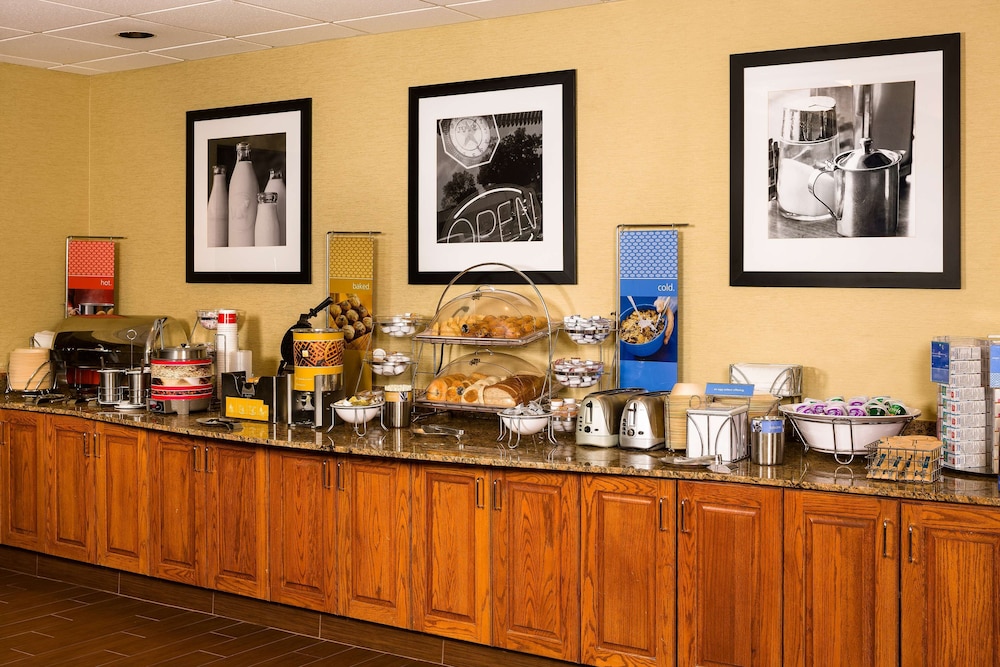 hampton inn columbia