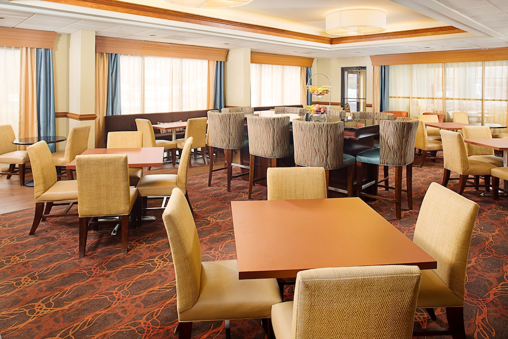 hampton inn columbia