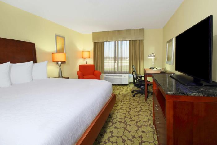 hilton garden inn columbus airport