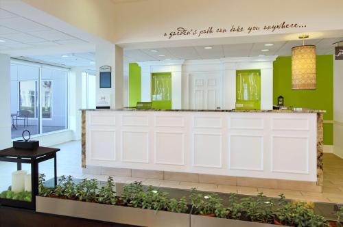 hilton garden inn columbus airport