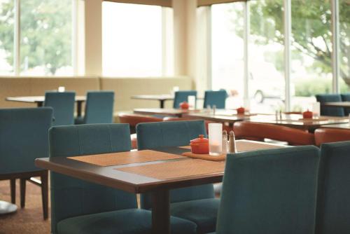 hilton garden inn columbus airport